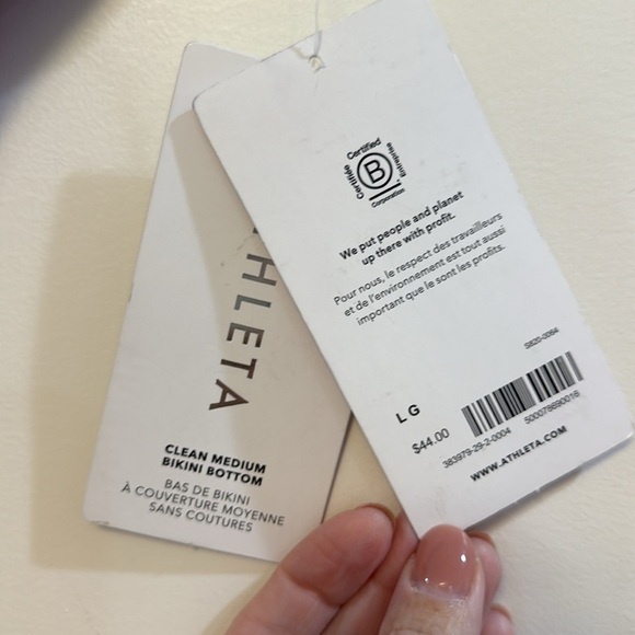 NWT Athleta Clean Medium Bikini Bottom
"Elfin Purple" Lavender Bikini Bottom - Picture 5 of 5